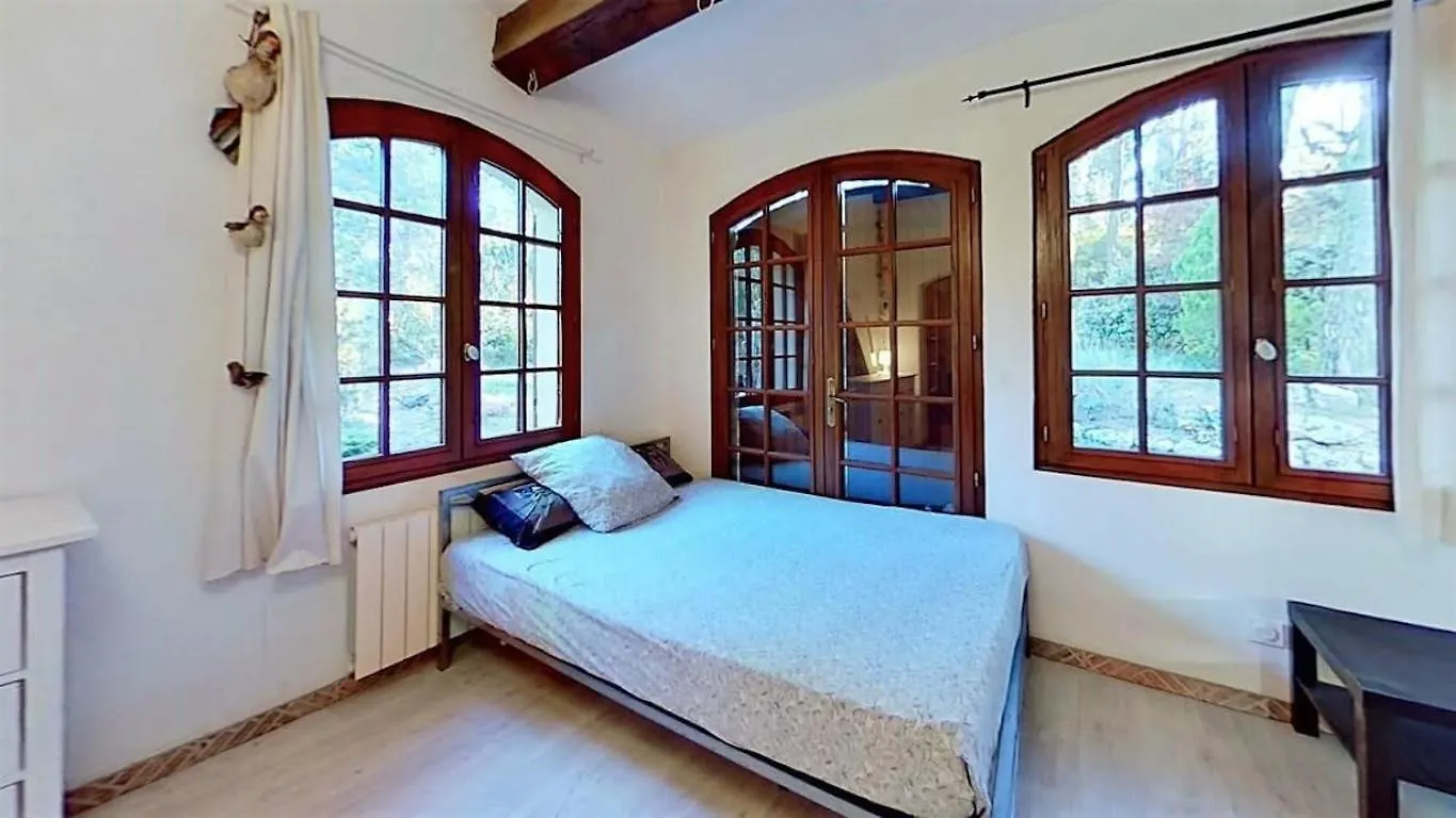 Casa-Villa Amanda Mimet Frankreich